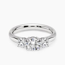 Ringlamour Round Cut Moissanite Three Stone Engagement Ring